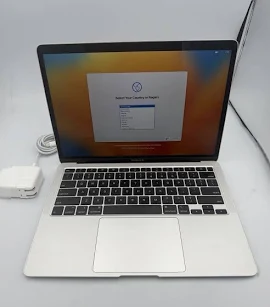 APPLE MACBOOK AIR 13.3 SILVER 256GB SSD