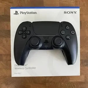 PS5 CONTROLLER BLACK