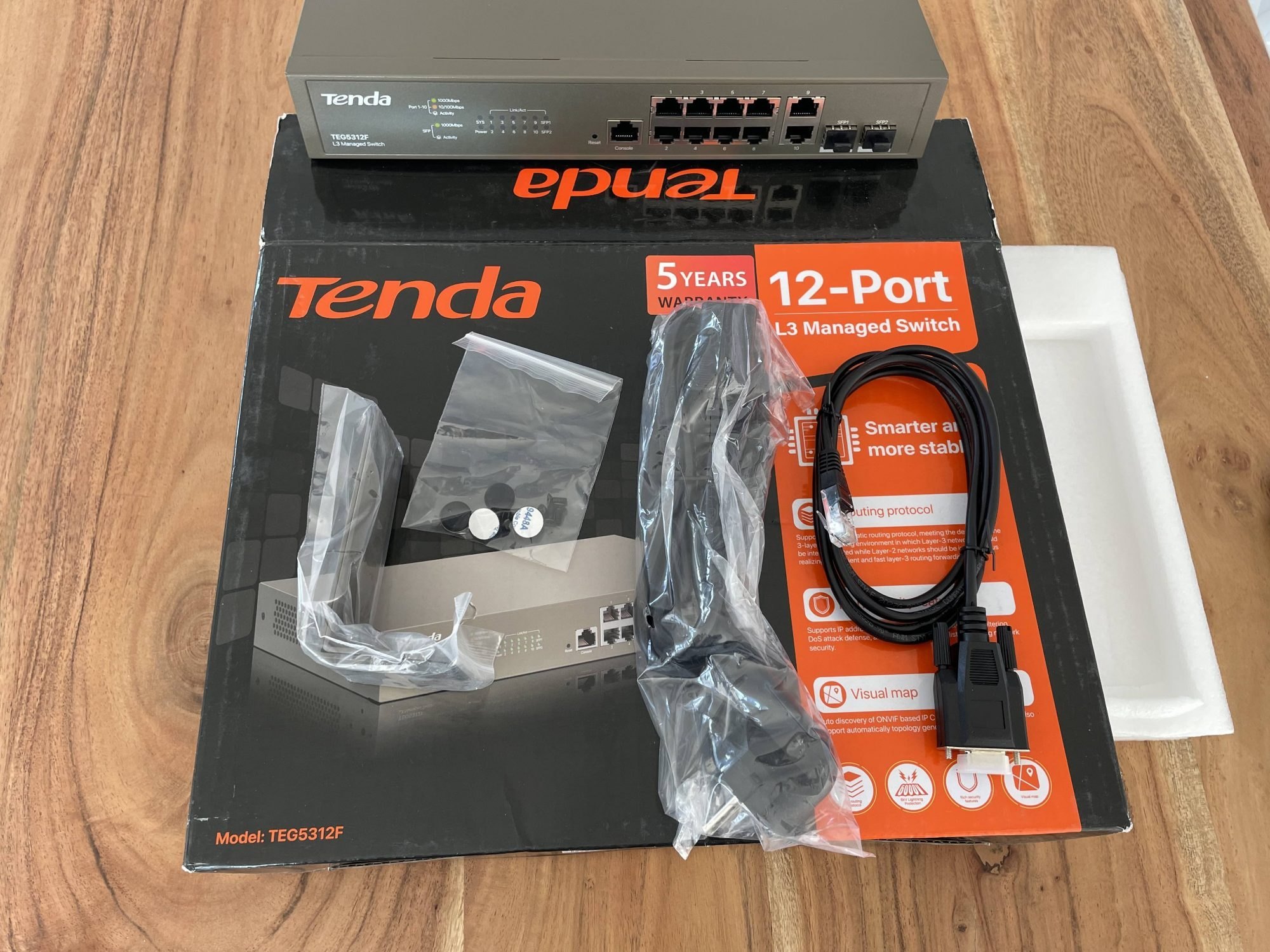Tenda L3 Managed Switch (Rack Mount)